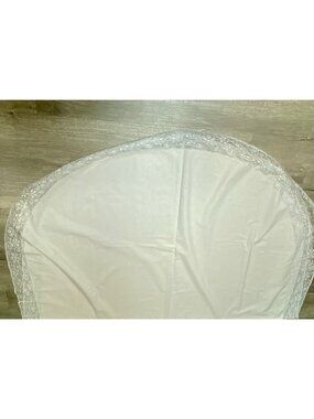 Vintage White Cotton Oval Tablecloth With Lace Trim 90” X 66” READ